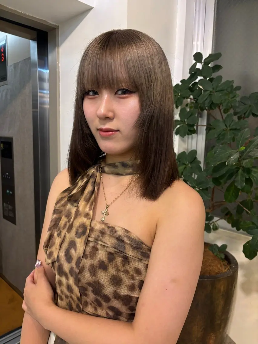 セミロング ness/rina /透明感カラーのヘアスタイル
