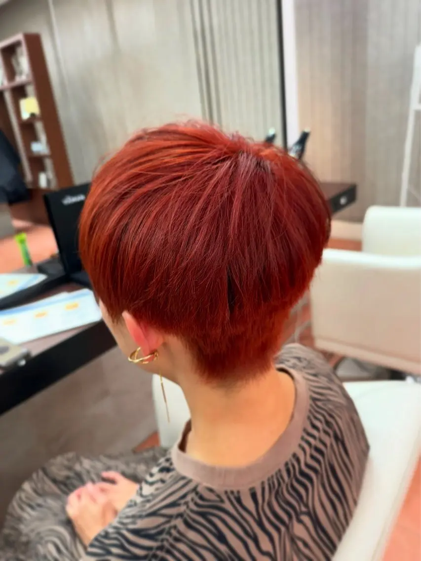 ショート カラー カット ヘアカラー トリートメント ヘアセット 美髪透明感🫧三澤 廉 M.SLASHのヘアスタイル