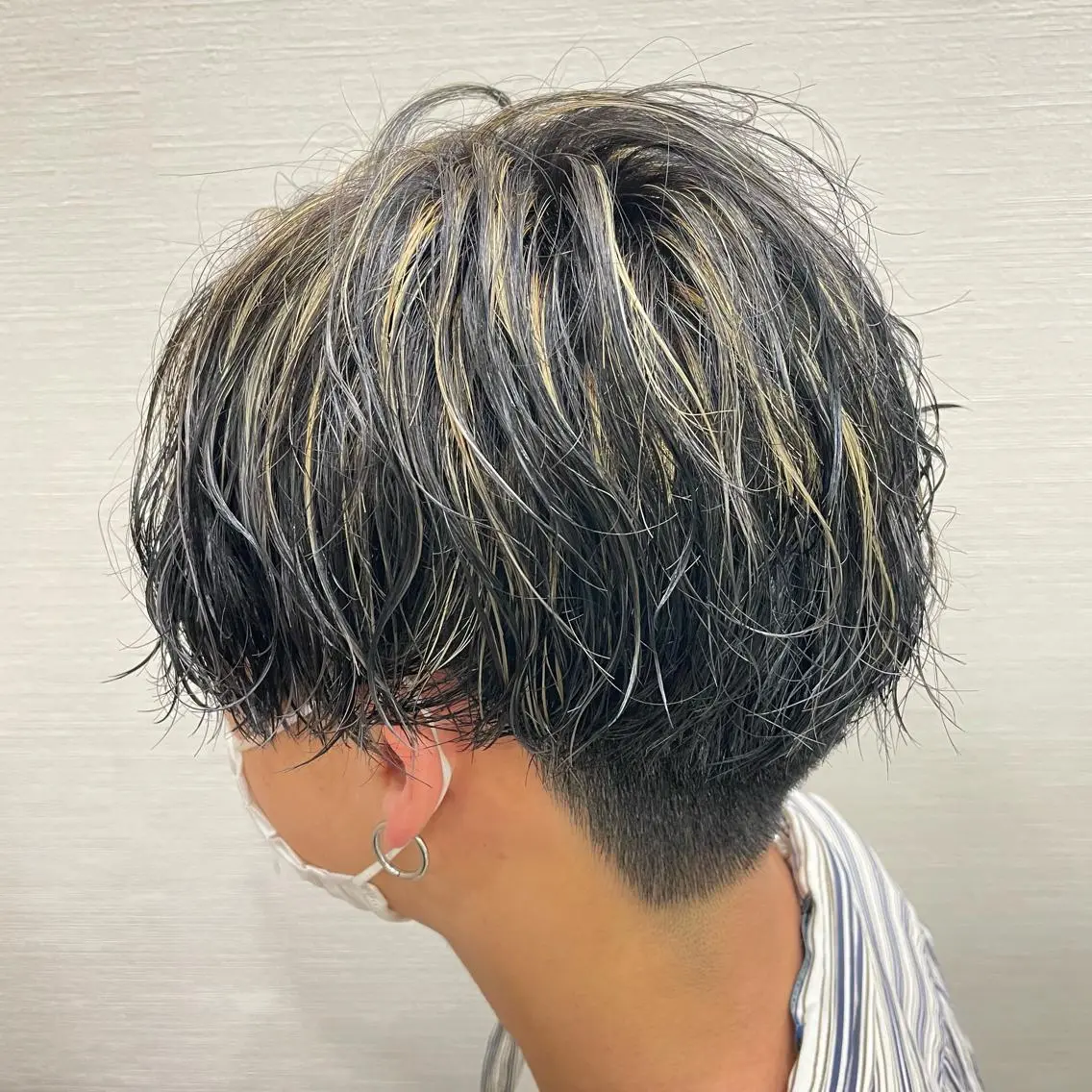 ショート カラー メンズ メンズハイライト ハイライトカラー ハイライト 🦋髪質改善 今宮梨沙🦋のヘアスタイル