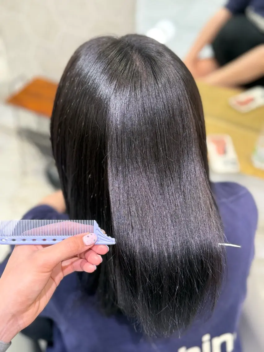 ミディアム ヘアカラー 𝐘𝐮𝐢 🤎 costesのヘアスタイル