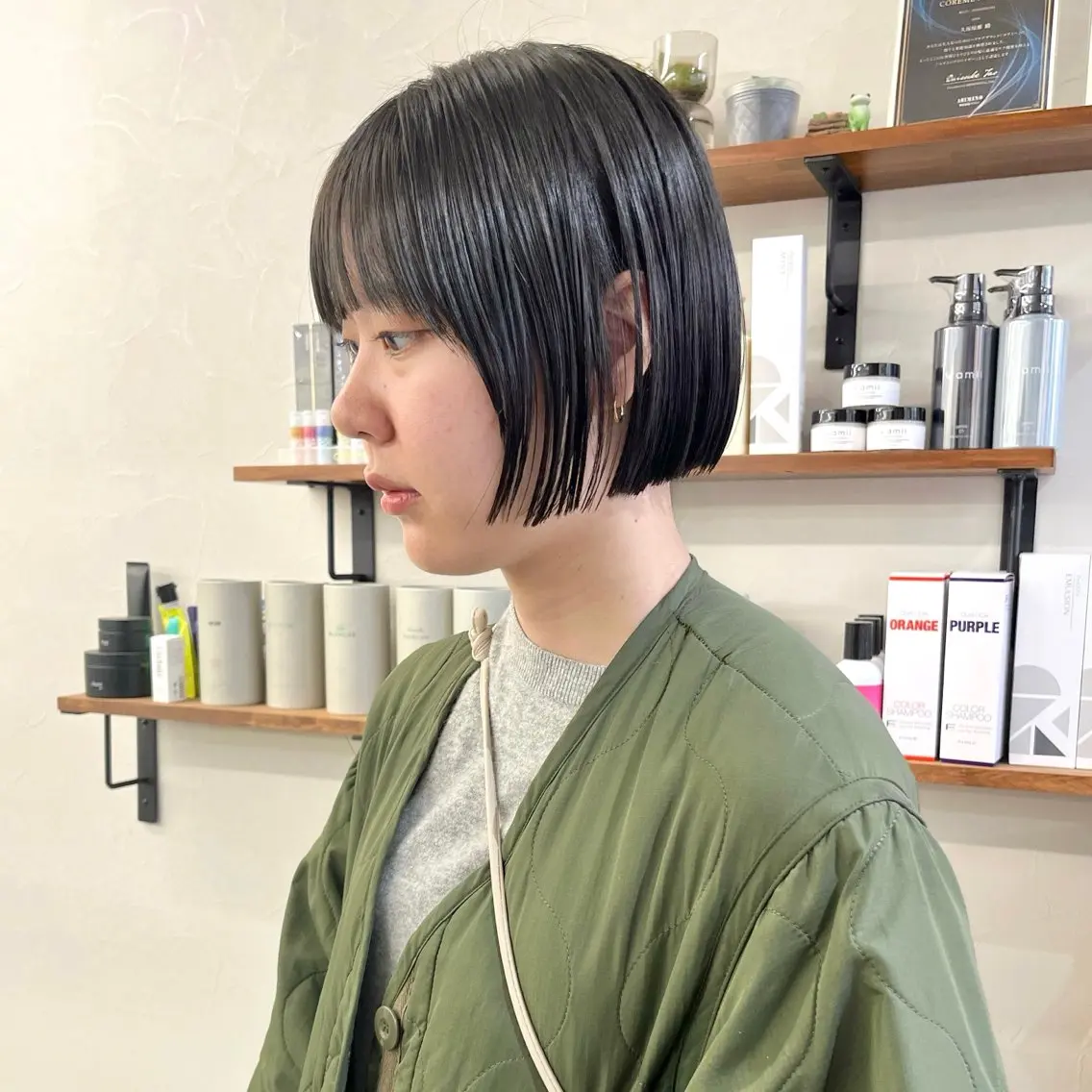 ショート カラー ブリーチ ブリーチなしカラー ボブ 髪質改善 レイヤーカット カット ヘアカラー トリートメント 初めてのショート お任せください✂️のヘアスタイル