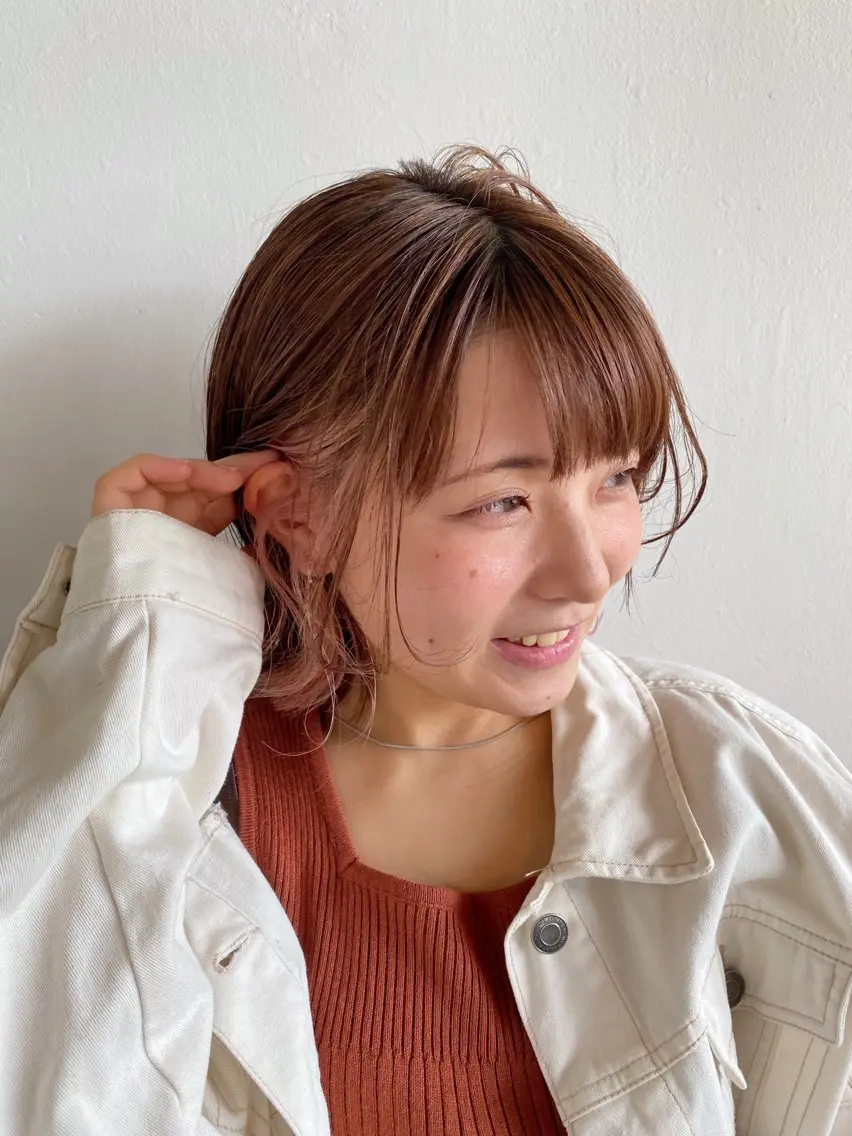 ショート ピンクブラウン 安藤 結花のヘアスタイル