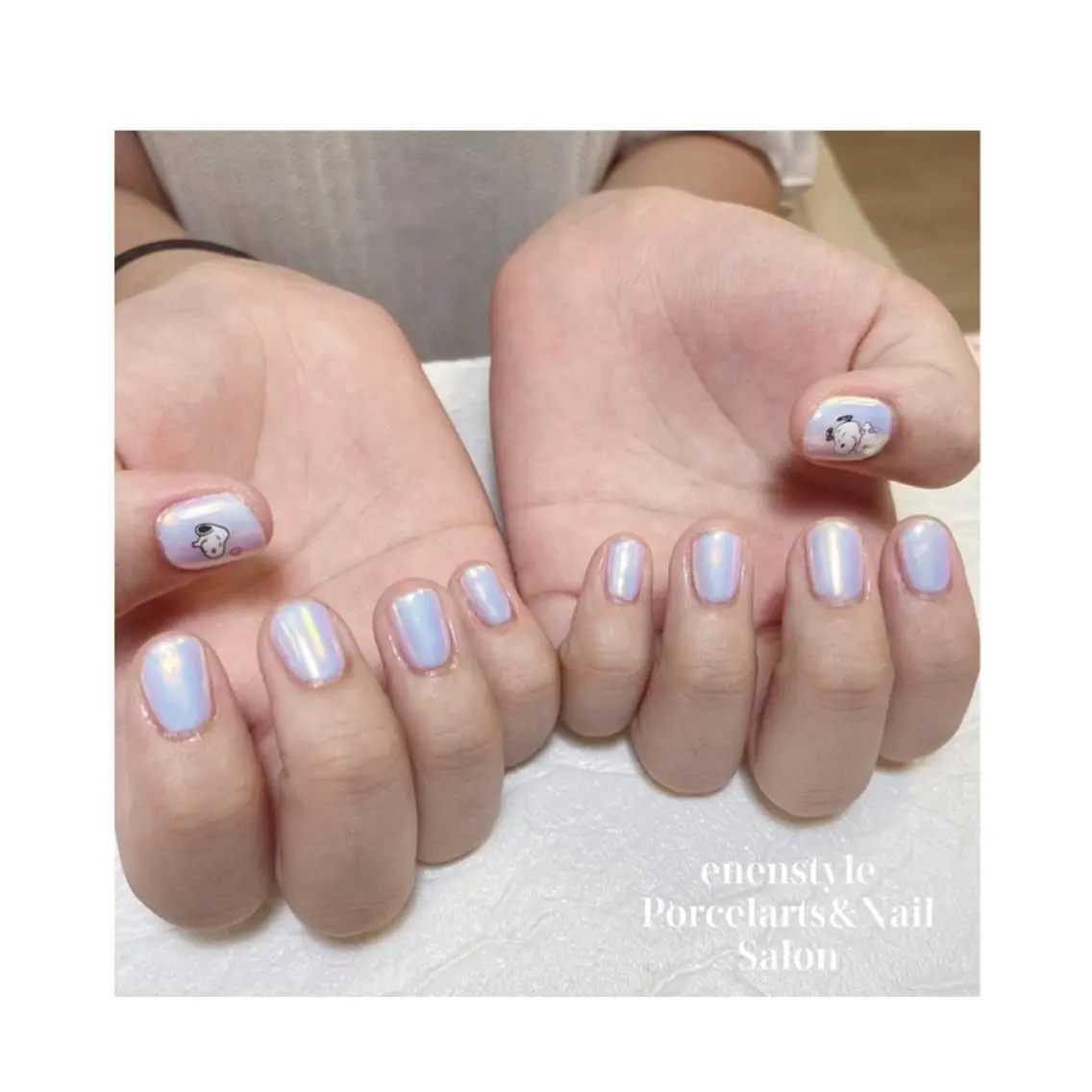 ミディアム ネイル ジェルネイル ニュアンスネイル オフィスネイル ワンカラーネイル パラジェル ハンドネイル 🐾enen style 🐾のネイルデザイン
