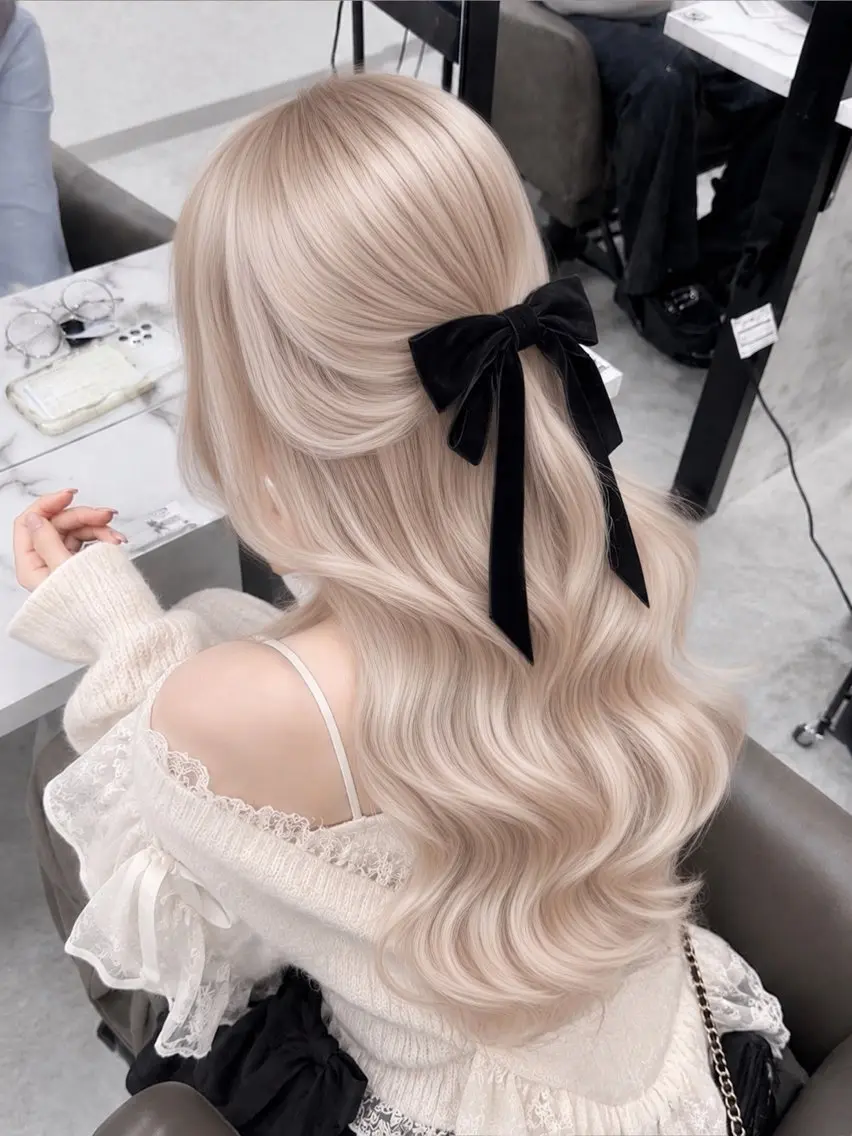 ロング カラー ヘアアレンジ シールエクステ ベージュカラー 黒髪 ブリーチ ブロンド ヘアカラー トリートメント ハイトーン特化💍 NØRN💍韓国のヘアスタイル