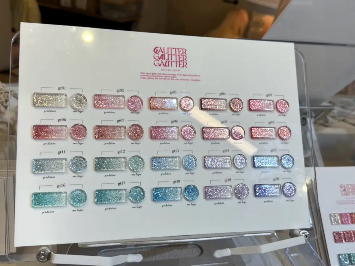ネイル フラッシュネイル マグネットネイル ハンドネイル Nailsalon Blueのネイルデザイン