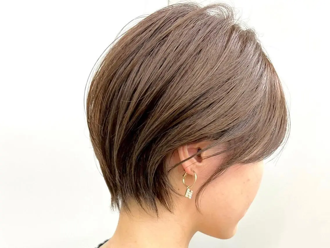 ショート カラー ショートボブ バレイヤージュ ブリーチ ケアブリーチ ダブルカラー 横浜 店長 橋場優のヘアスタイル