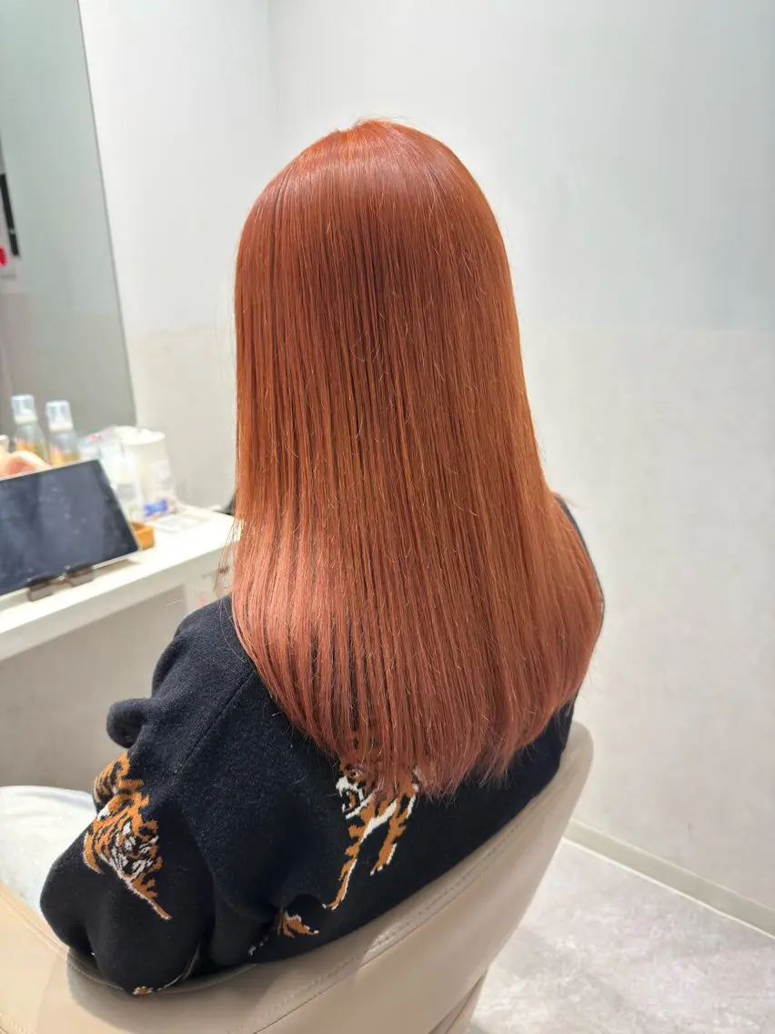 ミディアム カラー オレンジ 🍇おぐら めぐみ🍇のヘアスタイル
