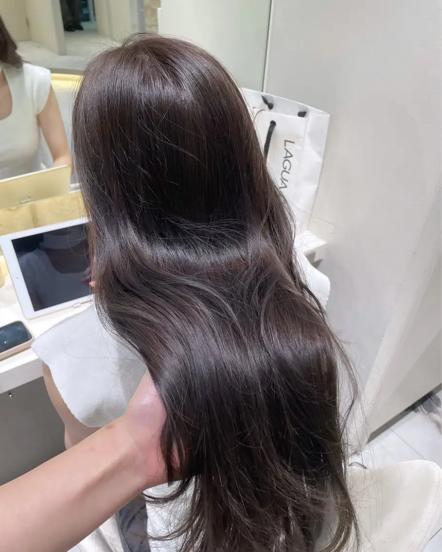 【美髪メニュー✨】カット+艶カラー+Aujua4ステップトリートメントの写真