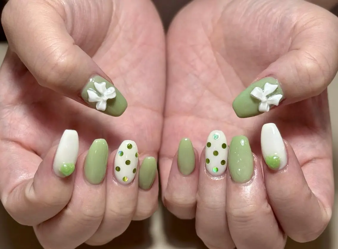 ネイル ハンドネイル ハンドケア 🍑 momo_nailのネイルデザイン