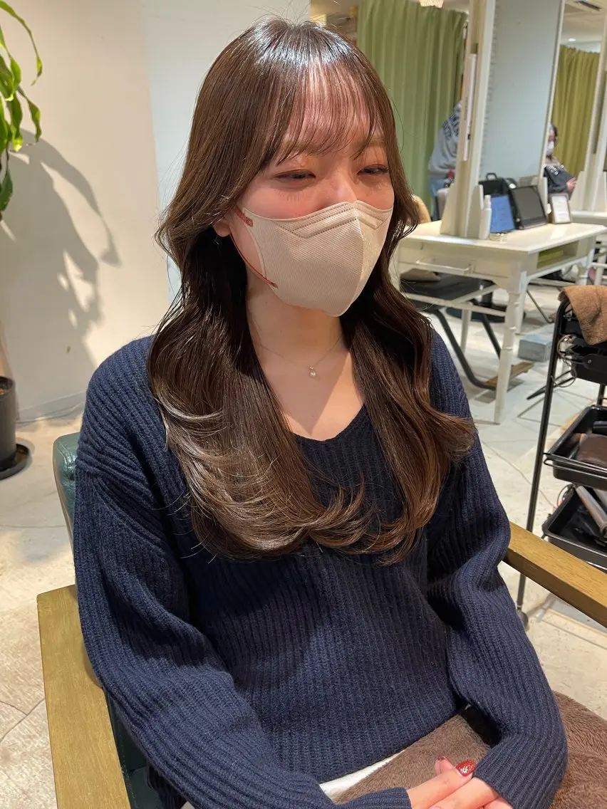 ロング レイヤーカット 小山 悠のヘアスタイル