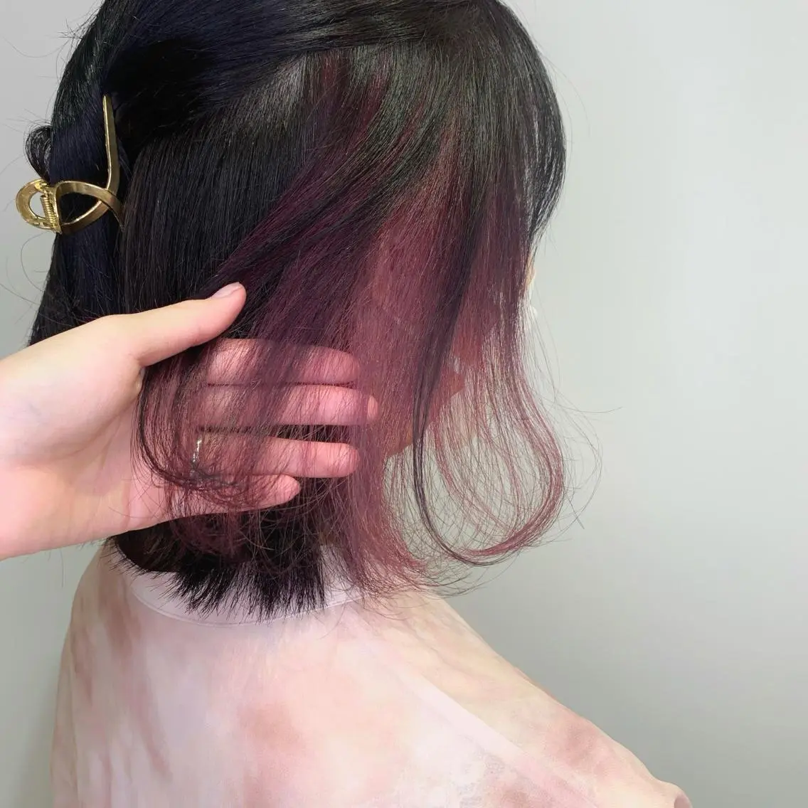 ミディアム カラー ヘアカラー トリートメント 近藤千翔🩵 髪質改善Periodのエステ・リラクイメージ