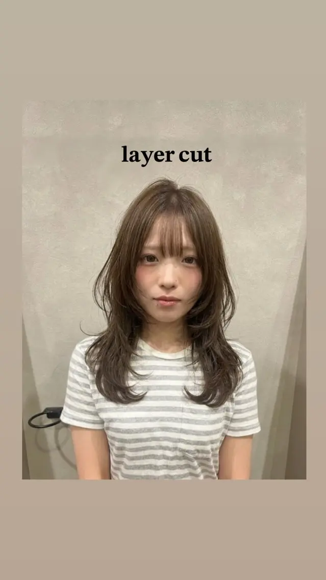 セミロング 西林 玲那のヘアスタイル