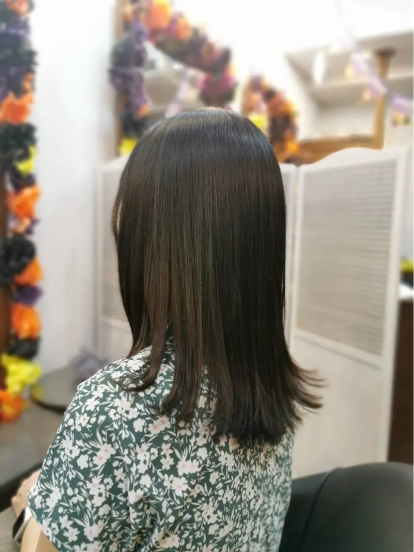 ロング 上間 洋子のヘアスタイル