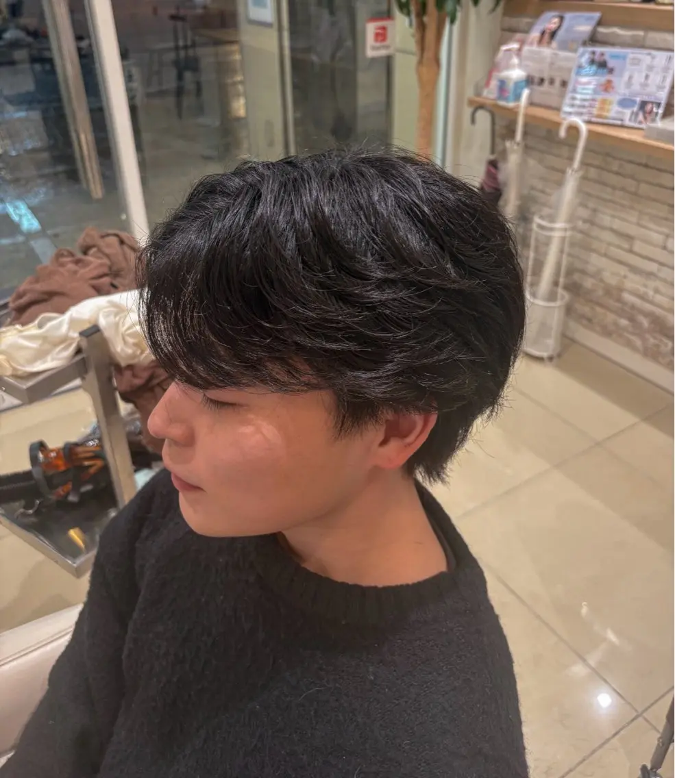 【⬇️ハチ周りや襟足をボリュームダウンしたい方⬇️】ダウンパーマ+カットの写真