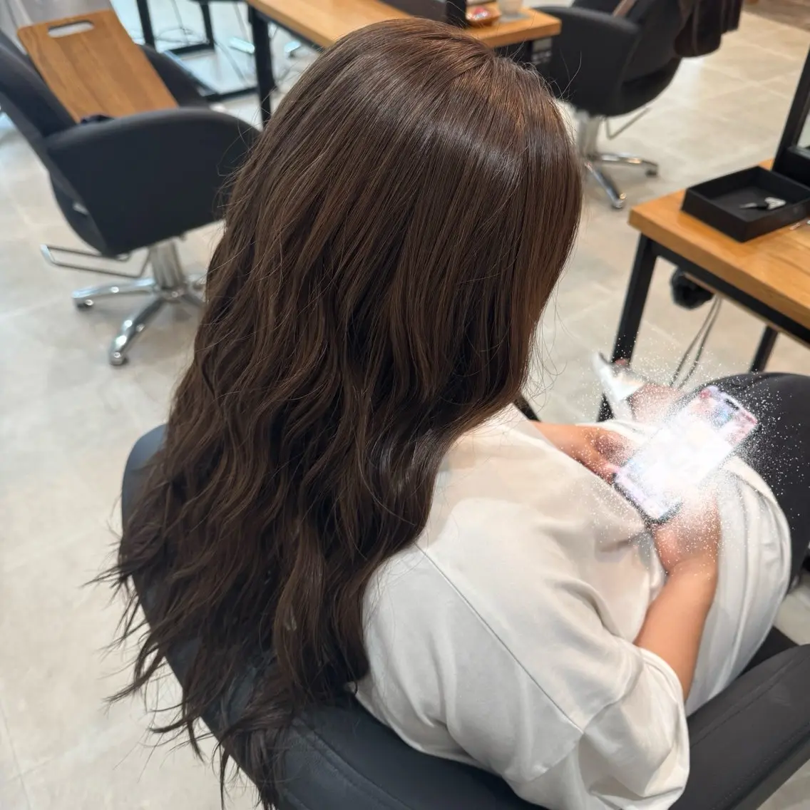 カラー 栗林 萌香のヘアスタイル