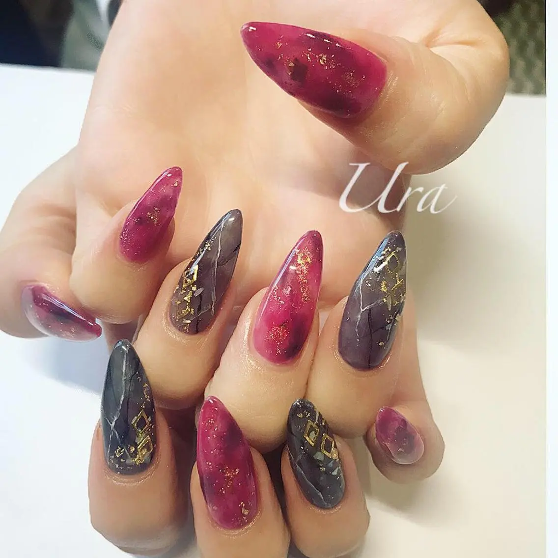 ネイル UrakoNail 《nail》のネイルデザイン