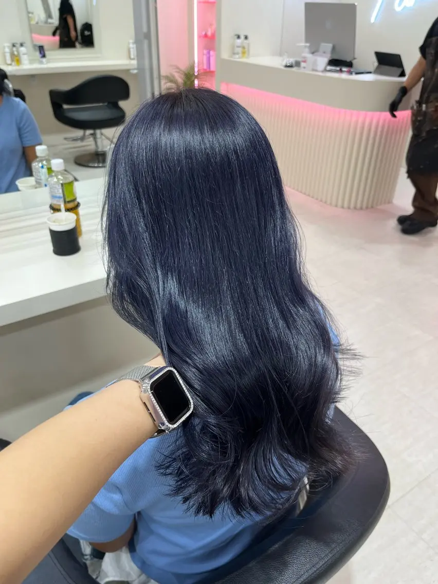 ロング カラー ヘアカラー 💟RINNA 艶カラー💟のヘアスタイル