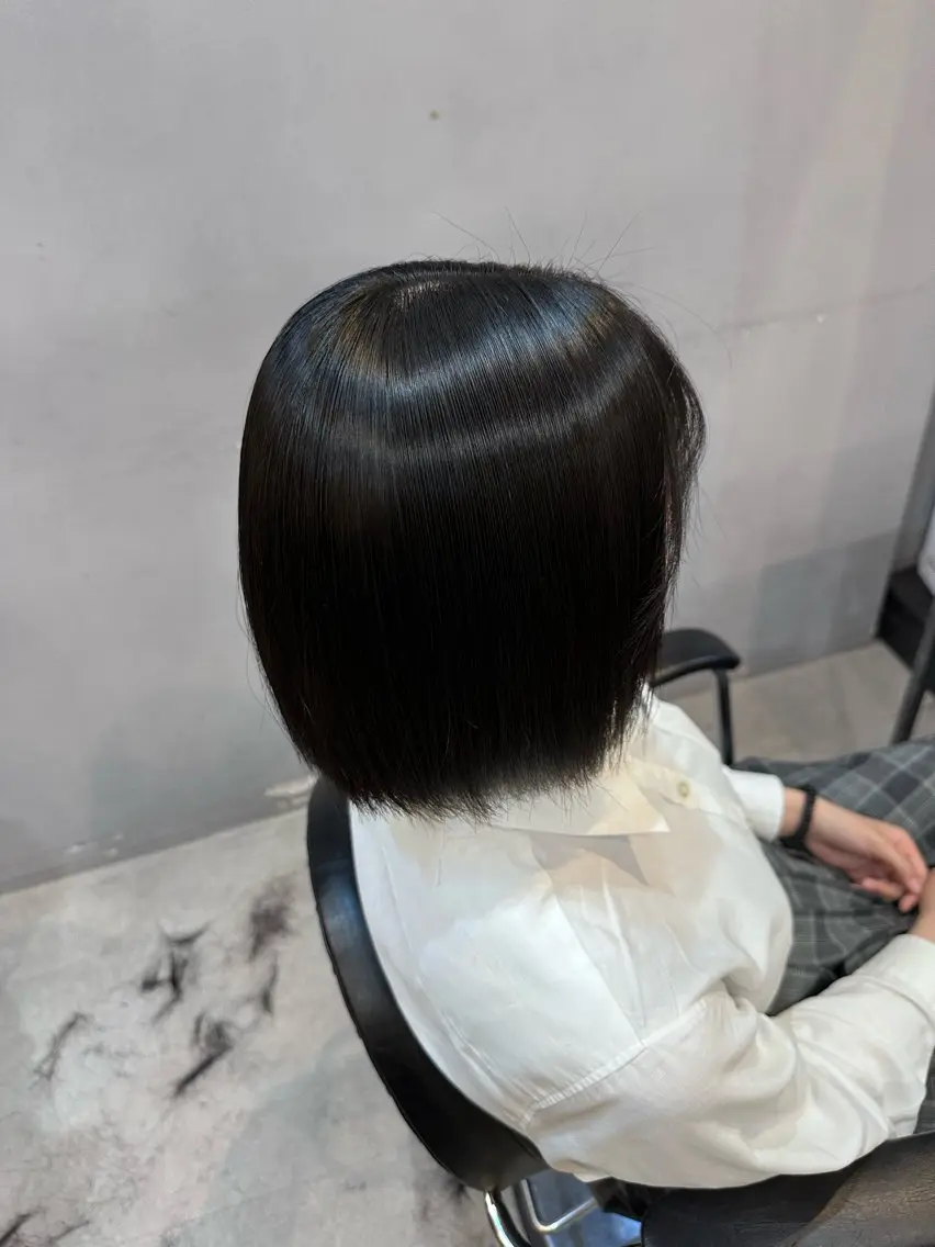 ショート 縮毛矯正 髪質改善・艶カラー HIROTOのヘアスタイル