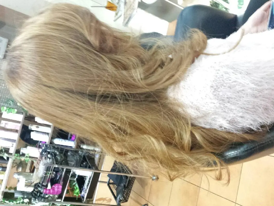 カラー ロング ベージュカラー ダブルカラー ミルクティーベージュ レイヤー/エクステ alpha下妻のヘアスタイル