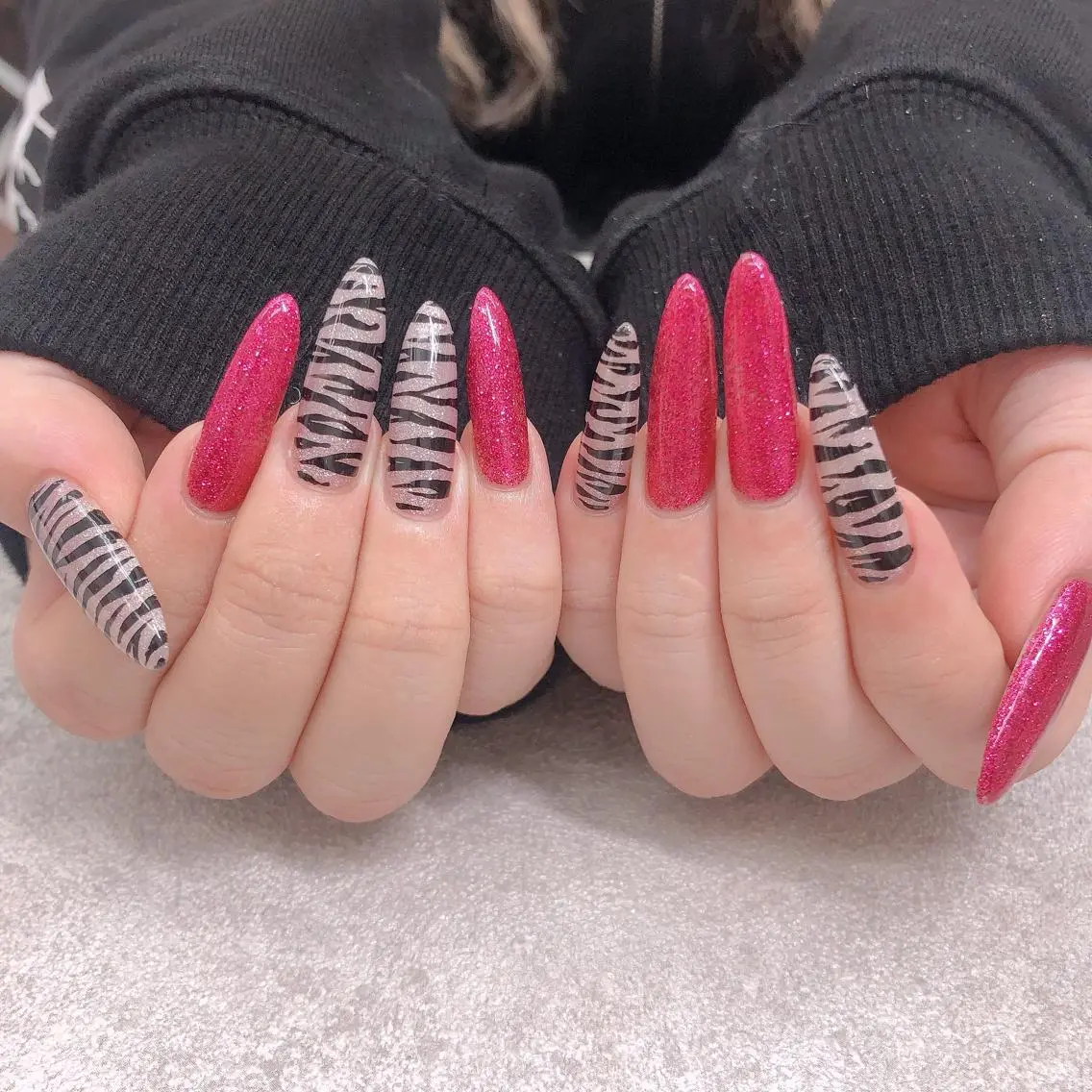 ネイル ハンドネイル ナナイチゼロ I.Naoのネイルデザイン