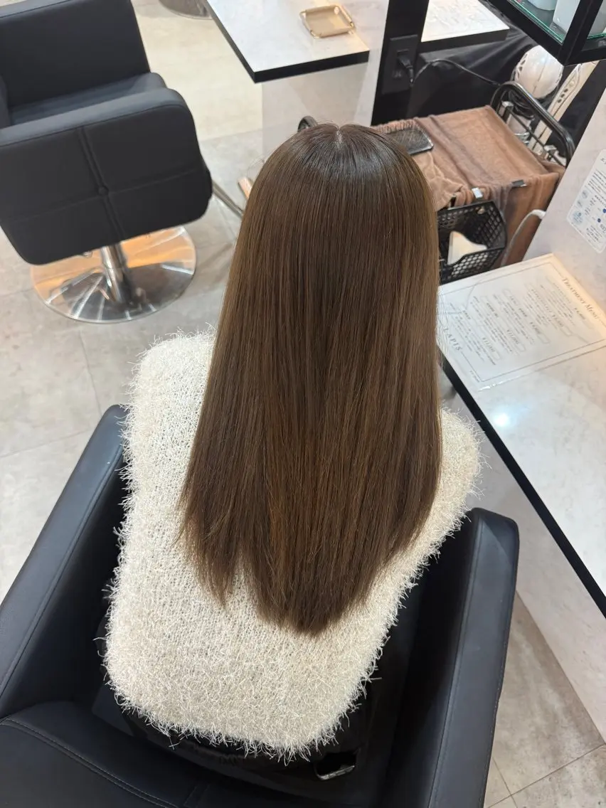 ロング ヘアカラー ゆりあ☆彡 Lapisのヘアスタイル