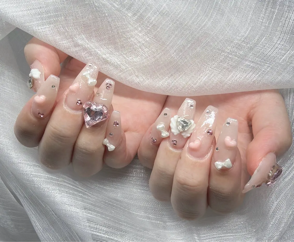 ネイル ハンドネイル Lee Nailsのネイルデザイン