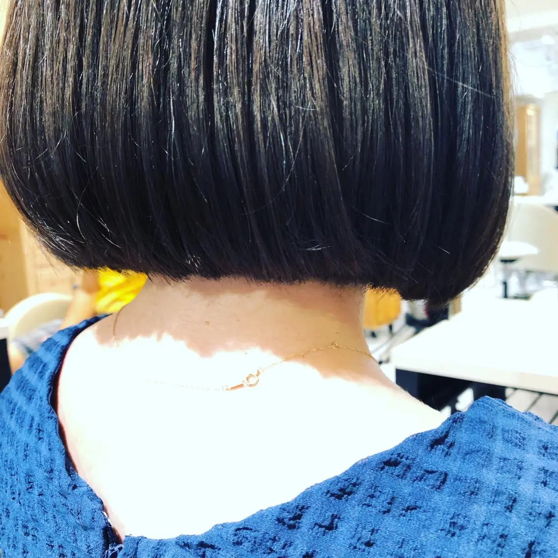 ミディアム カラー ボブ カット ヘアカラー トリートメント 金子 富士のヘアスタイル