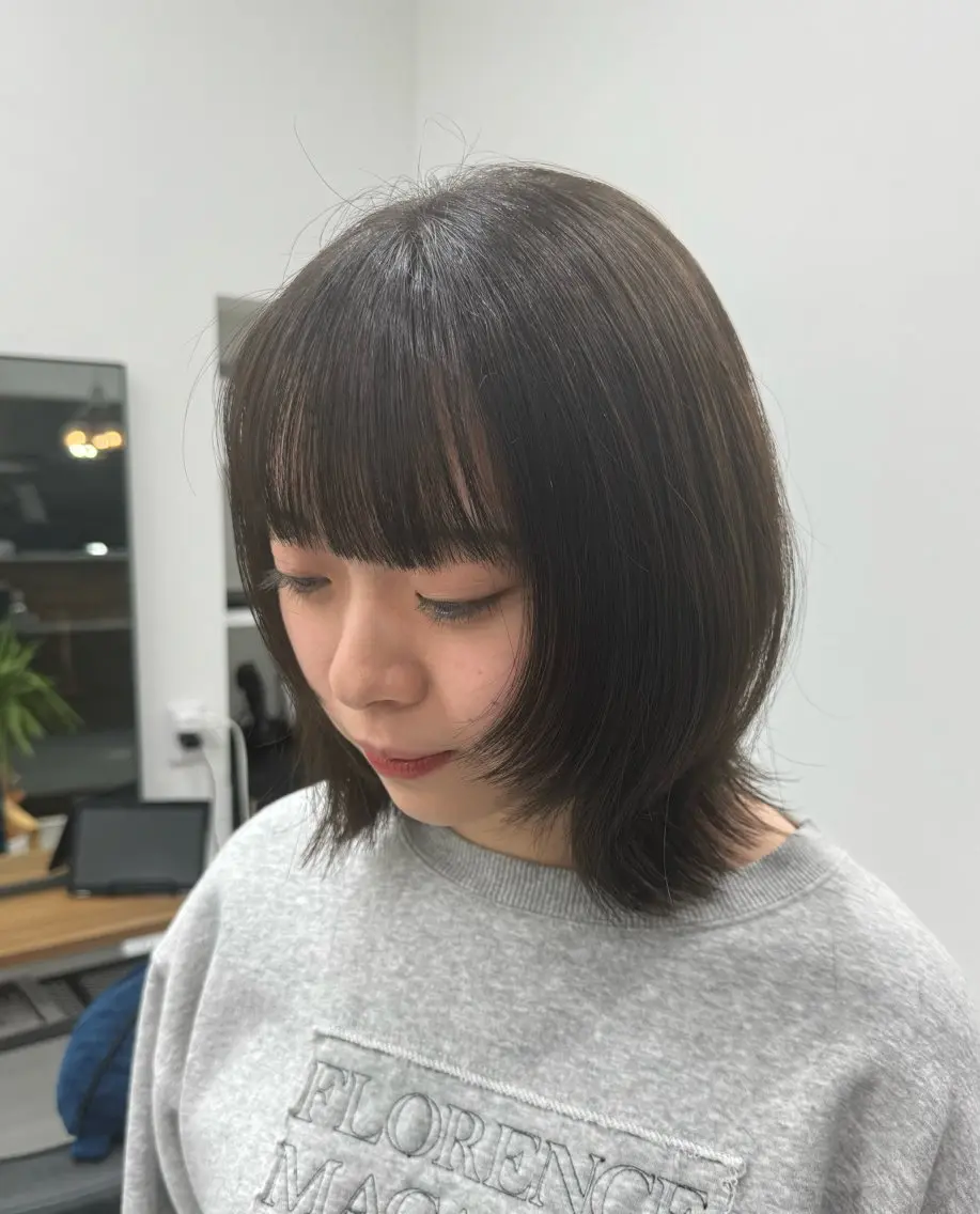 ミディアム カラー 𝘀𝗮𝗲 ⑅*/ 艶髪/ショートボブのヘアスタイル