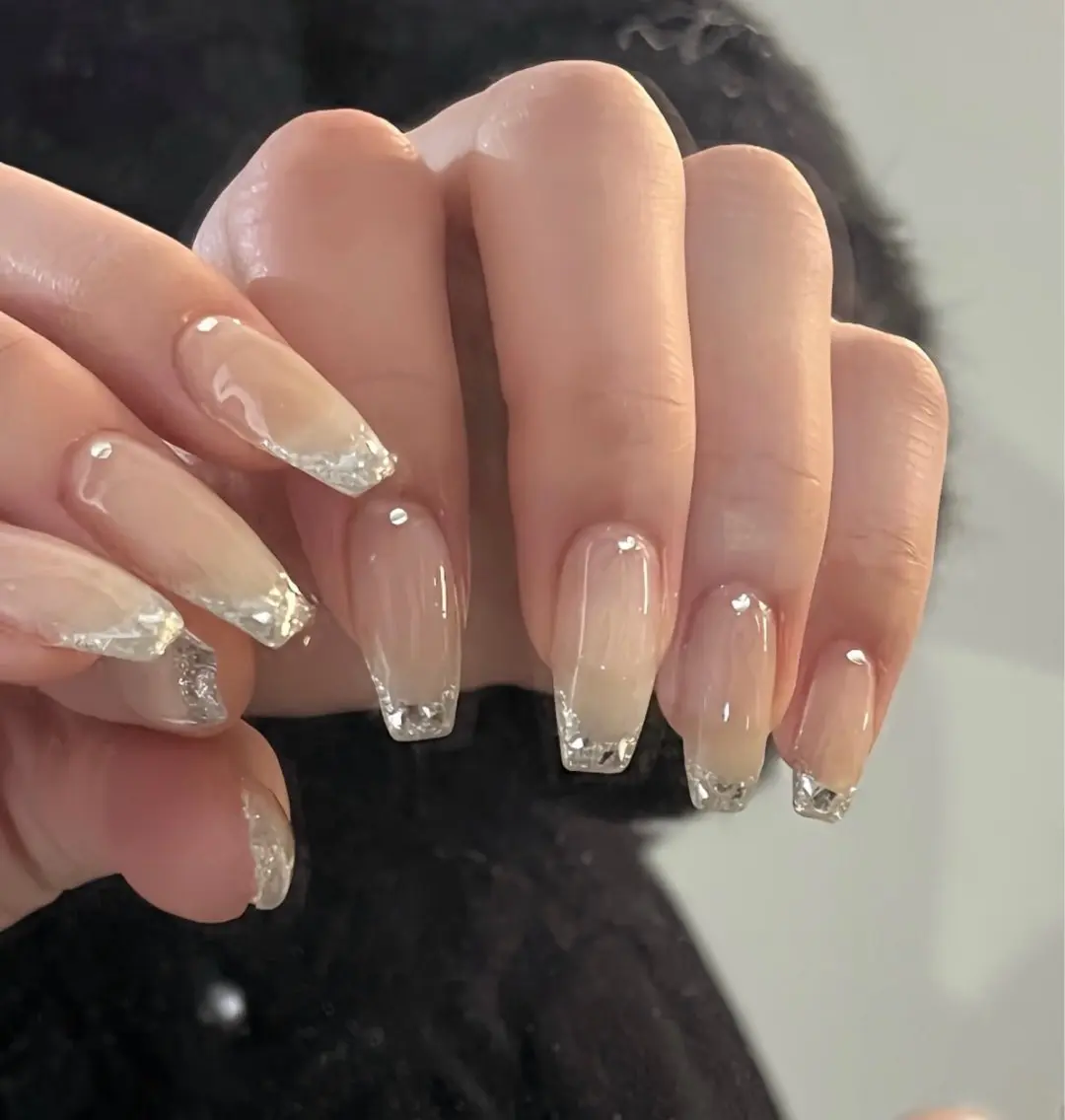ネイル ハンドネイル NiJi Nailsのネイルデザイン