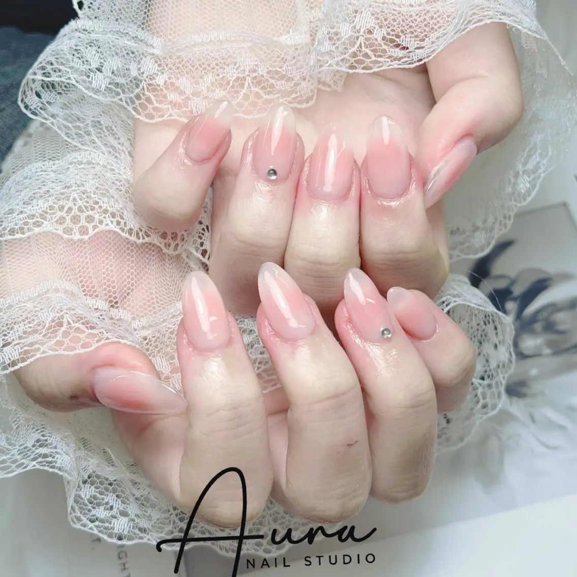 ネイル ハンドネイル Aura Nail Studioのネイルデザイン