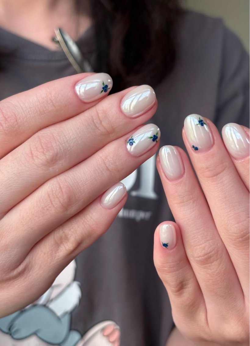 ネイル アートネイル オーロラネイル チークネイル フレンチネイル ガラスフレンチ ハンドネイル 🎀🎀YooLi Nail Salonのネイルデザイン