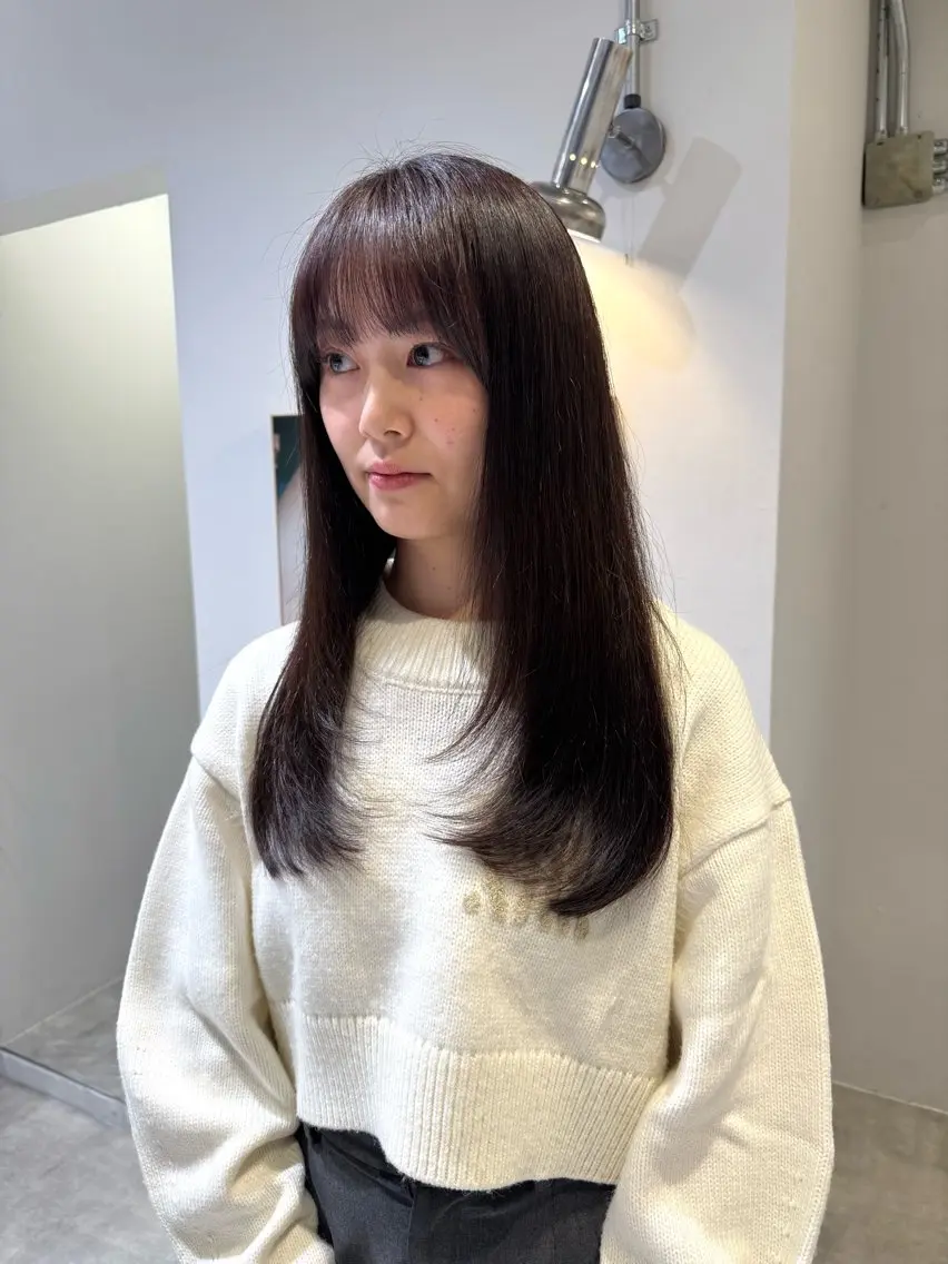 セミロング カット ヘアカラー トリートメント レイヤーカット 鈴木駿介のヘアスタイル