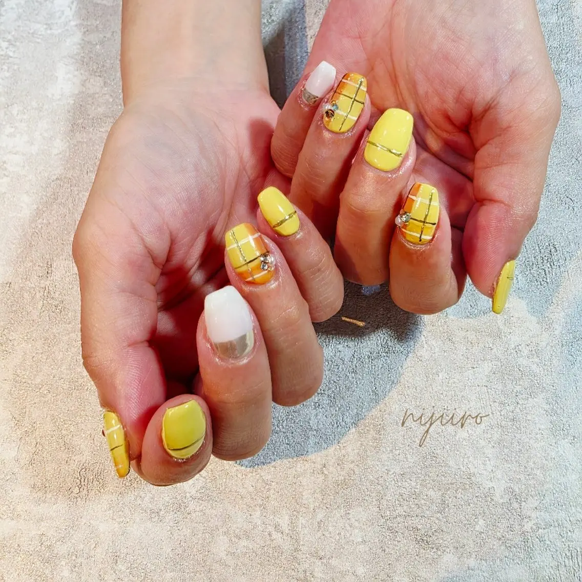 ネイル ハンドネイル nijiiro🌈 サトウのネイルデザイン