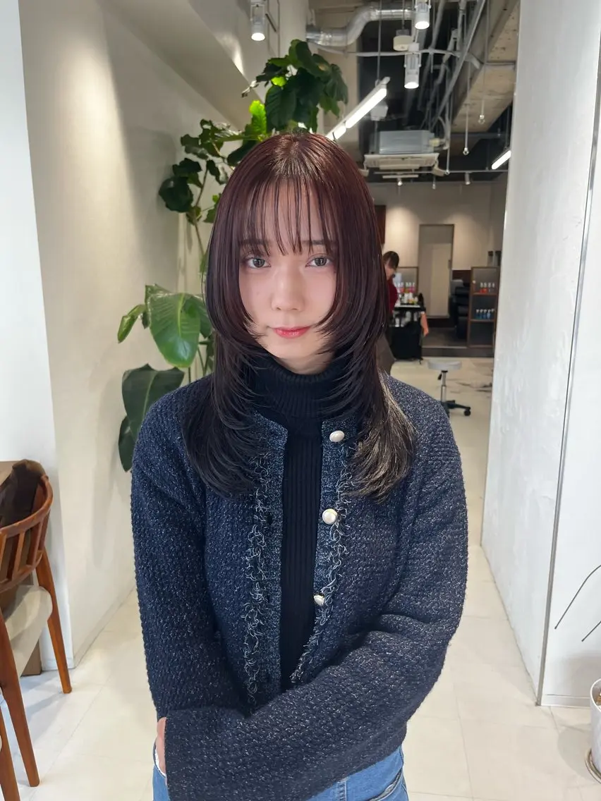 ミディアム カラー レイヤーカット カット ヘアカラー トリートメント レイヤーカット/ブラ ウンカラー/河野凜のヘアスタイル