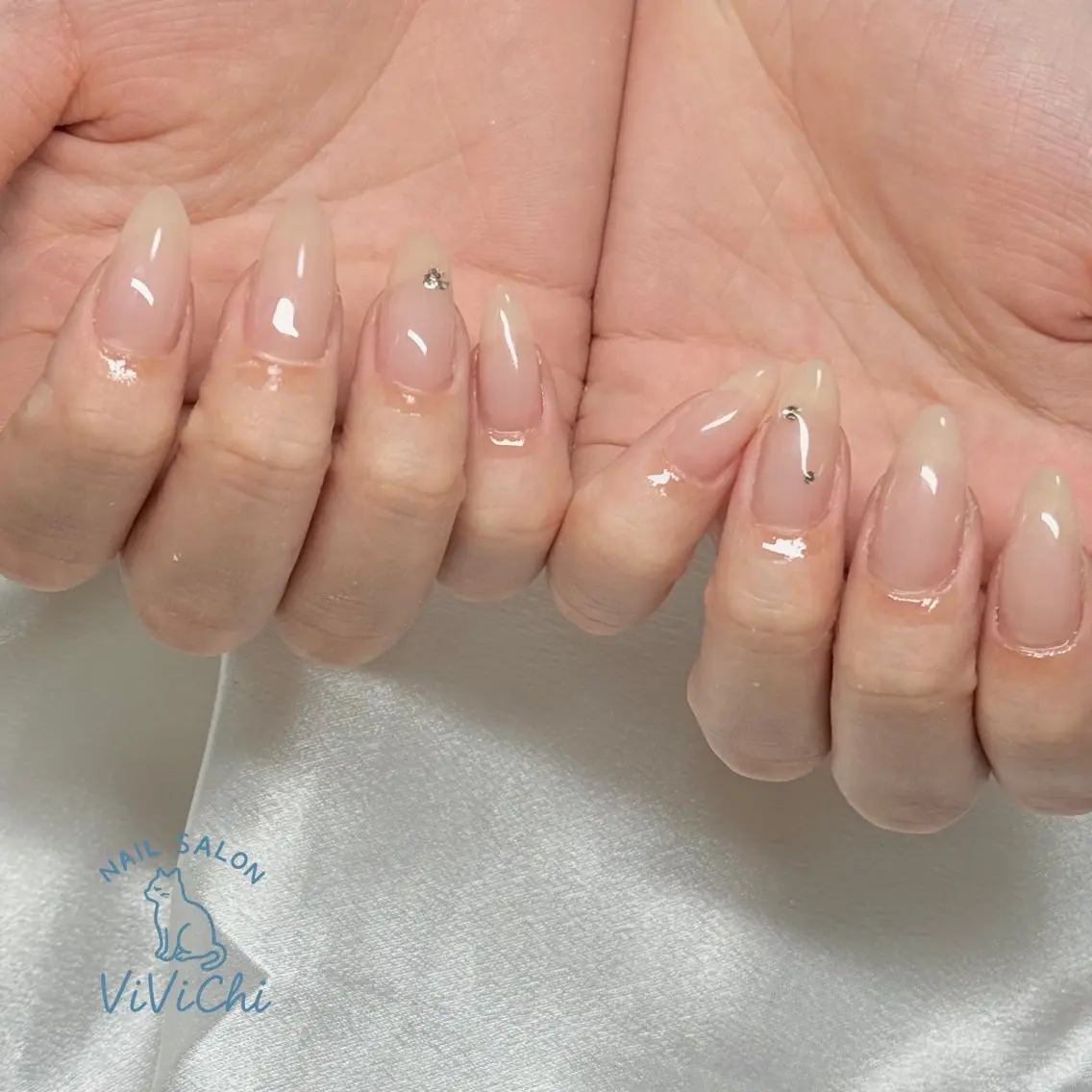ネイル ハンドネイル ViViChi 梨帆のネイルデザイン