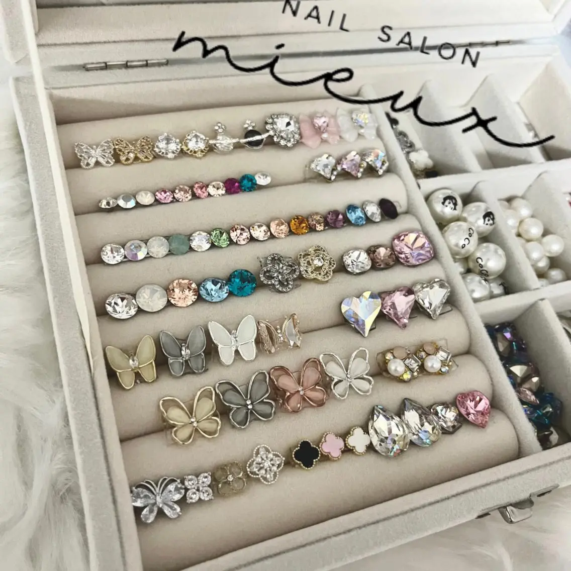 ネイル nailsalon mieuxのネイルデザイン
