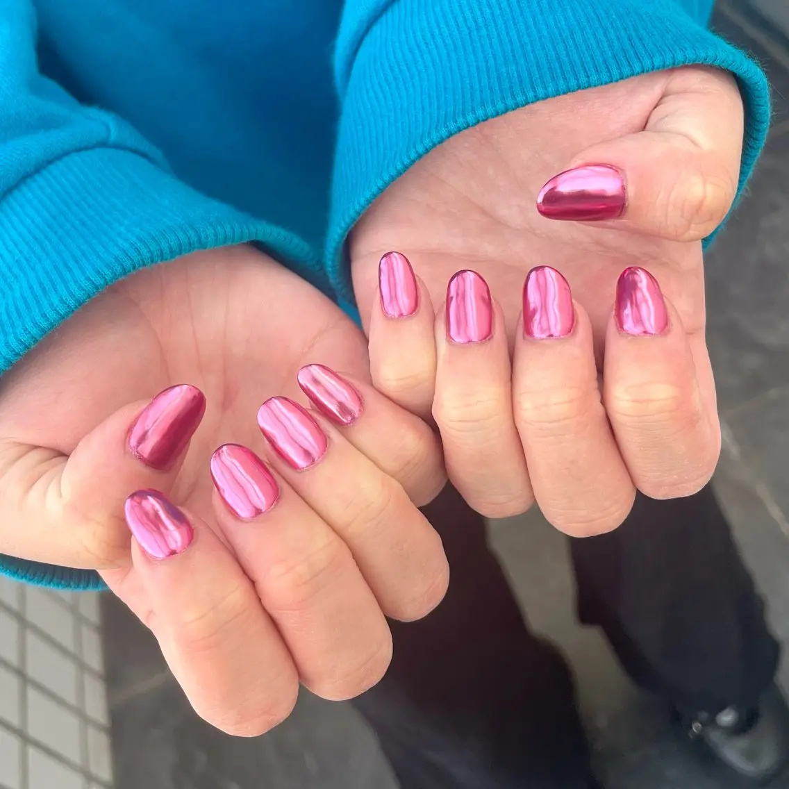 ネイル ミラーネイル ハンドネイル Nail ヌシん家 AKANEのネイルデザイン