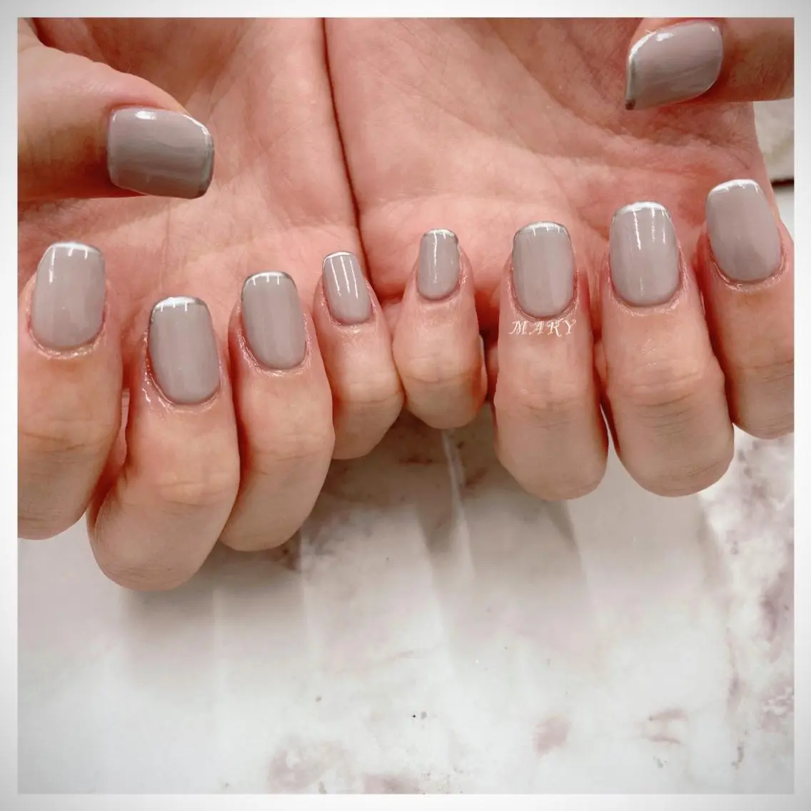 ネイル ニュアンスネイル オフィスネイル ワンカラーネイル シンプルネイル スクエアネイル ハンドネイル Mary nail .narumiのネイルデザイン