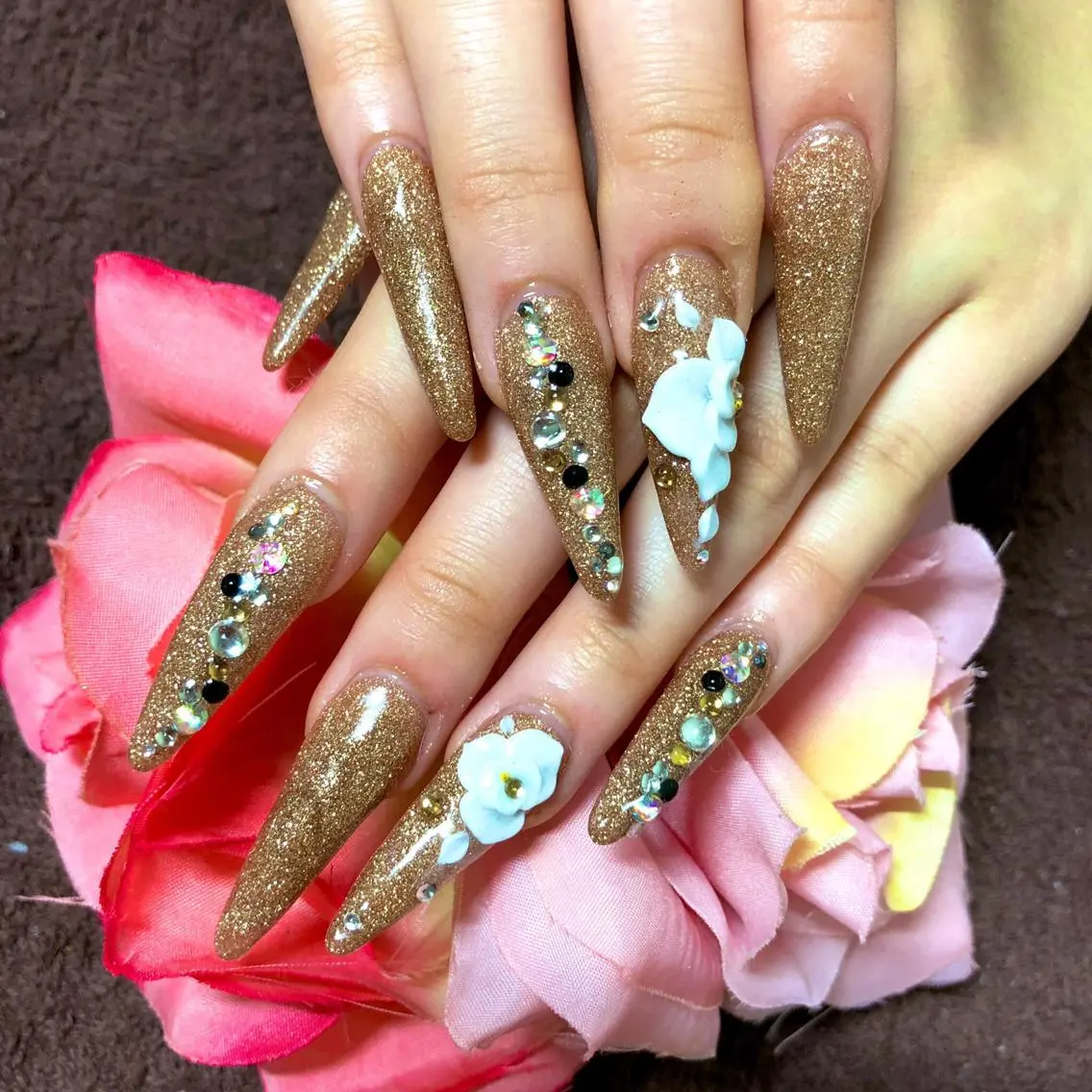 ロング ネイル アートネイル ストーンネイル ハンドネイル 《LB》ラブリエ Nail&eyeのマツエク・マツパデザイン