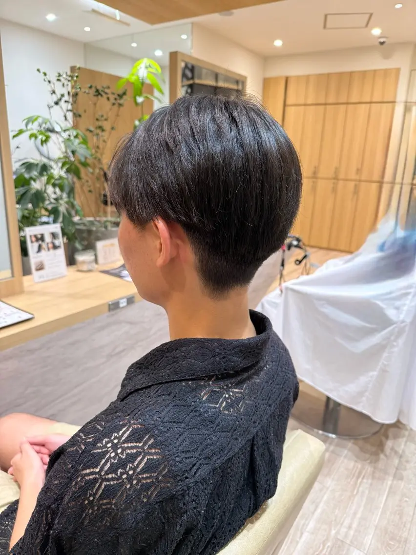 メンズ 日山 晃志のヘアスタイル
