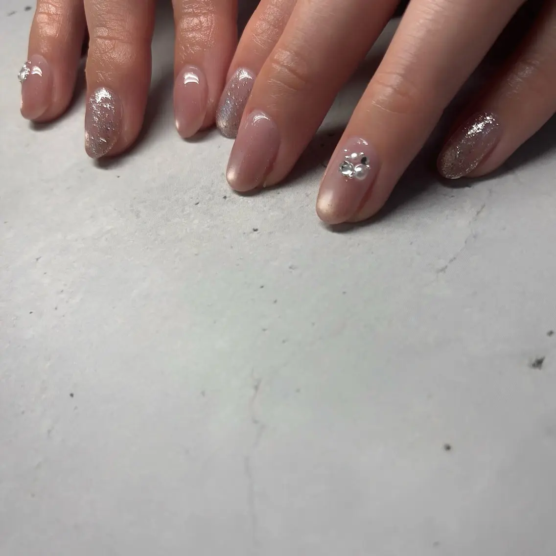 【HAND】3〜6本artの写真