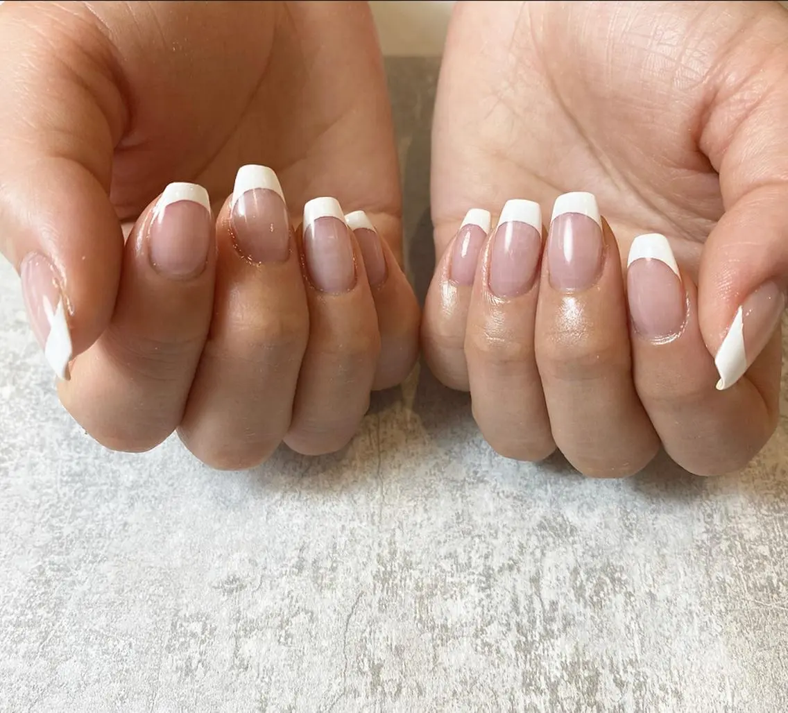 ネイル フレンチネイル 後藤 美奈のネイルデザイン
