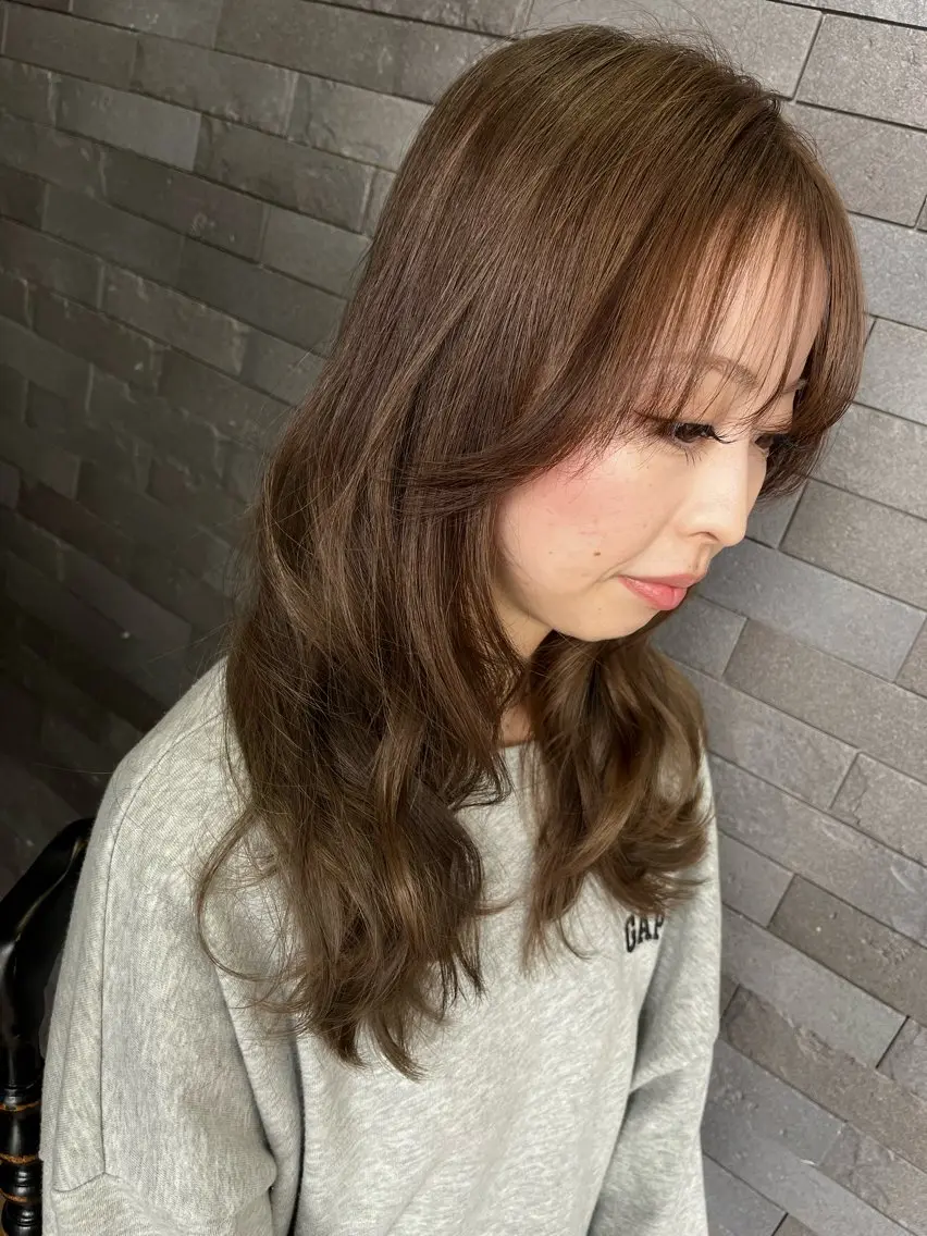 セミロング カラー アッシュ ベージュカラー ブリーチ ヘアカラー 浜松街中/駐車場有 マンツーマン小畑翔平のヘアスタイル
