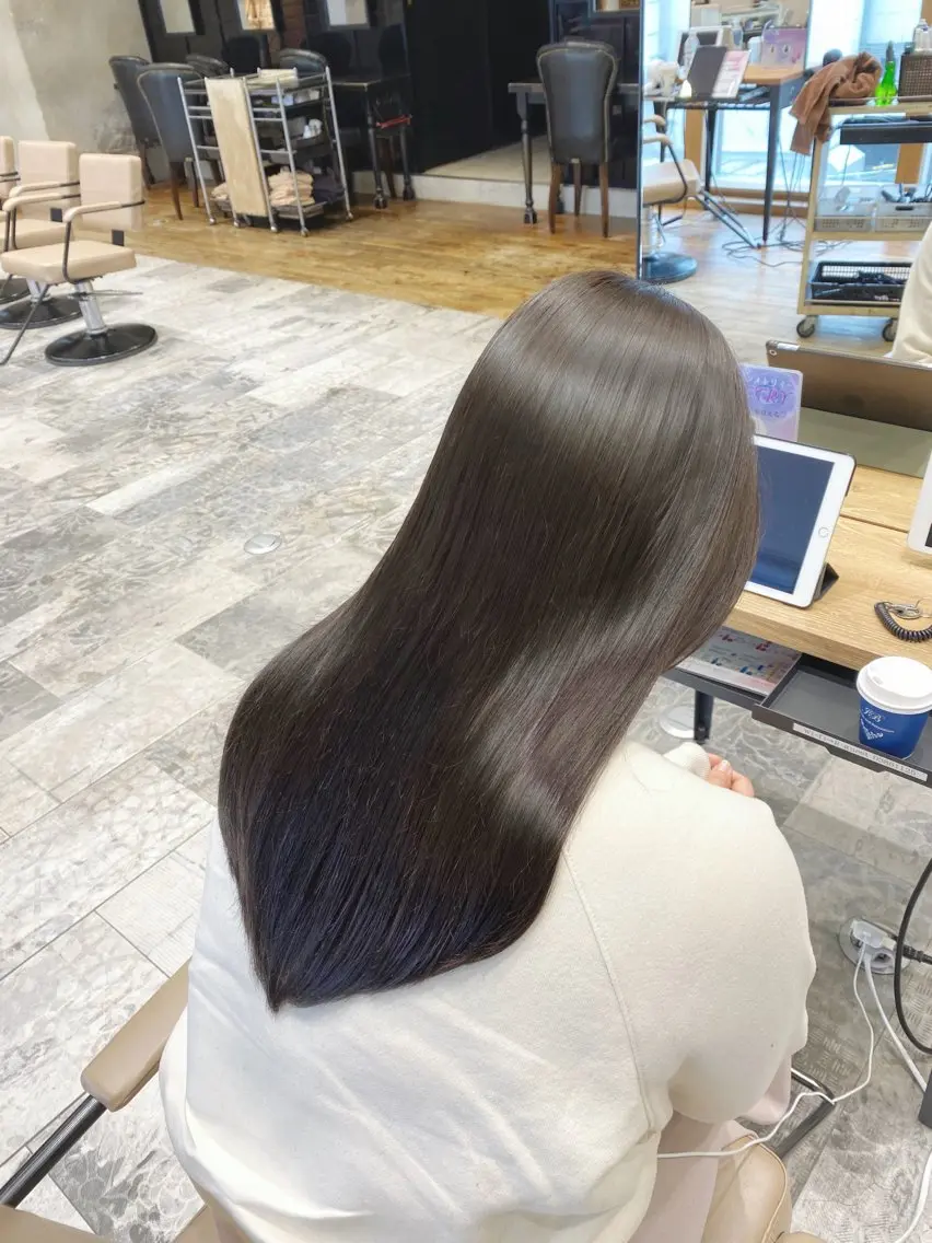 ロング トリートメント 銀座/レイヤー 顔周りカット溝手優太のヘアスタイル