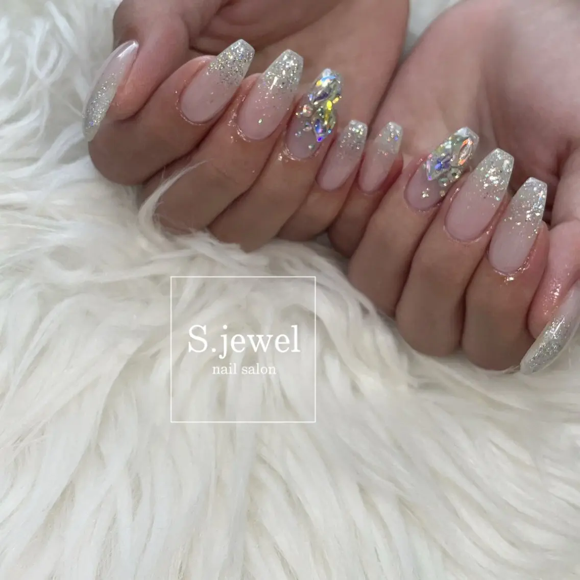 ネイル S. JEWELのネイルデザイン