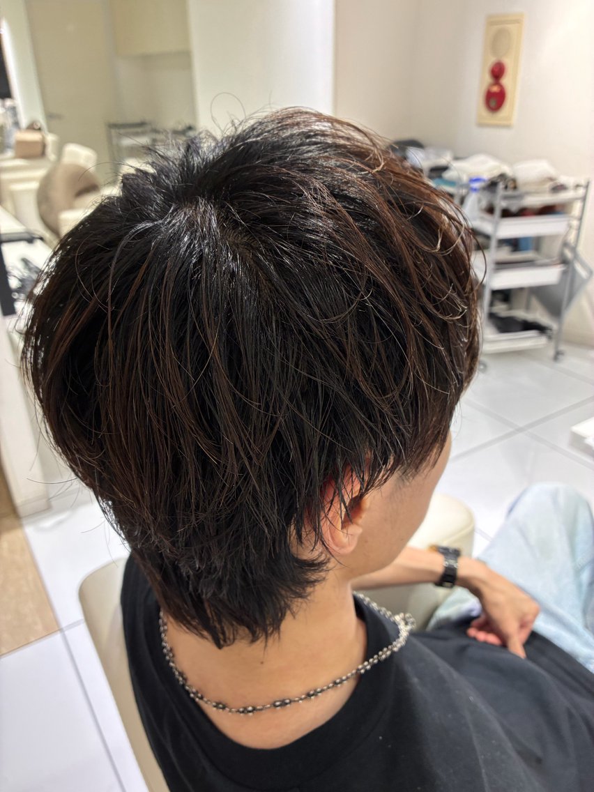 ショート メンズ マッシュウルフ マッシュ メンズウルフカット ウルフカット 谷口 深月のヘアスタイル