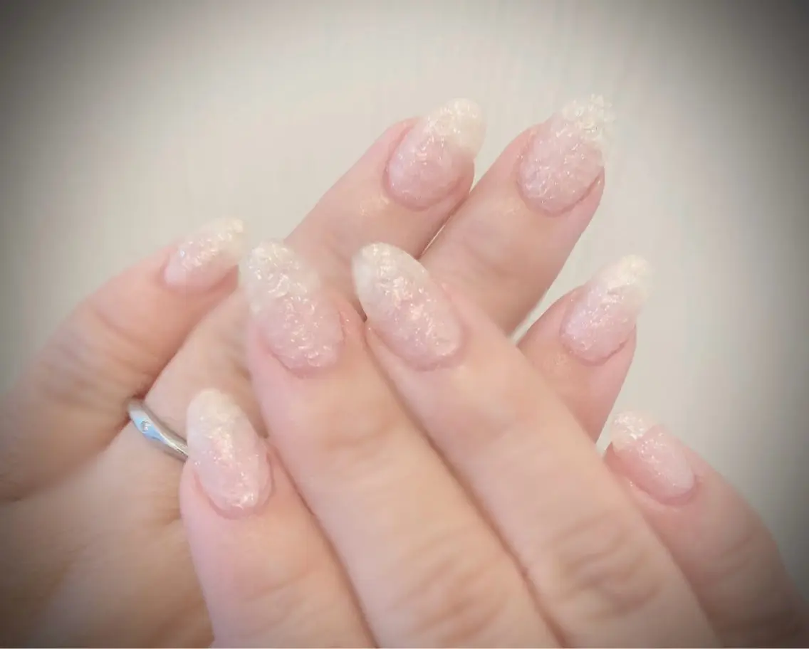 ネイル アートネイル ホワイト 桑田 あおいのネイルデザイン
