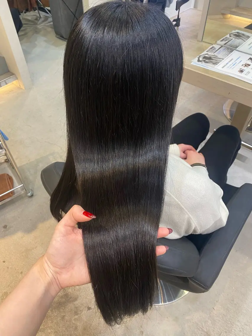ロング 縮毛矯正 才田 まりなのヘアスタイル