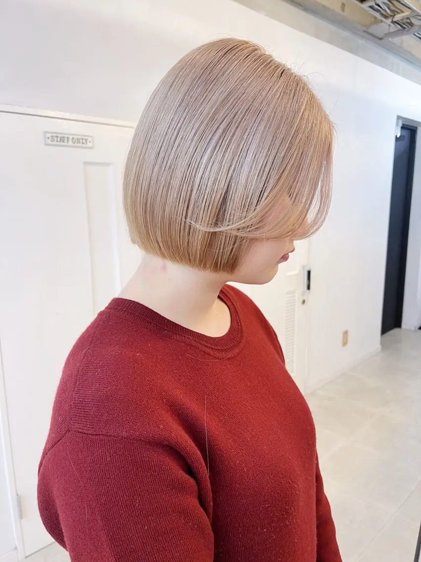 ミディアム カラー ボブ ヘアカラー トリートメント AiM 大名　似合わせカットのヘアスタイル