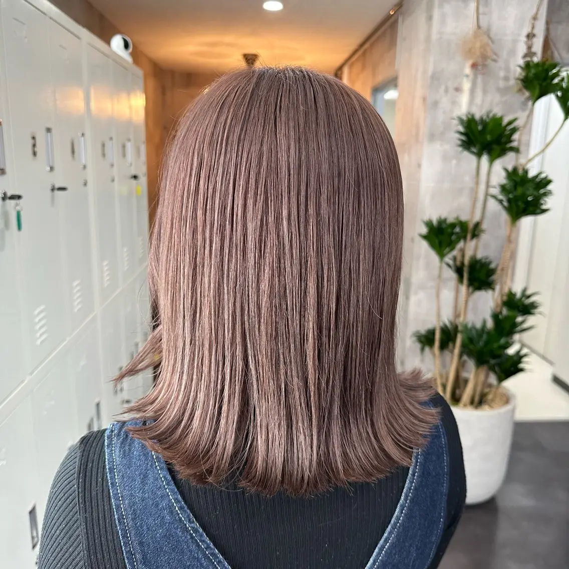 ミディアム カラー カット ヘアカラー トリートメント 枚方 tomee 🦋南部 しほ🦋のヘアスタイル